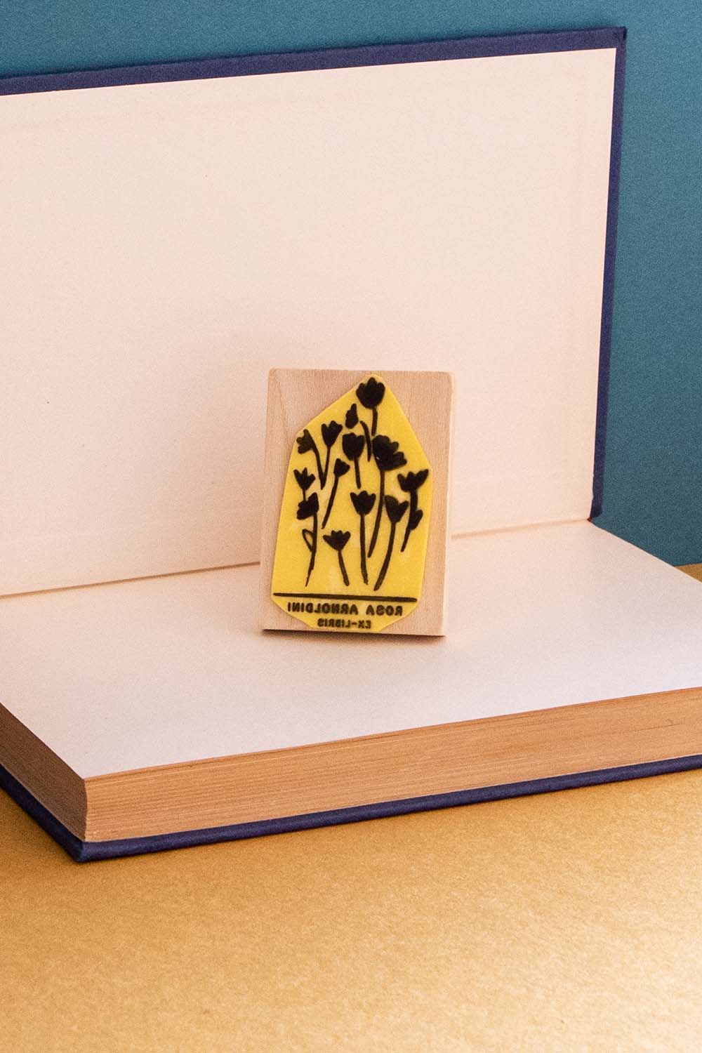 Sello ex-libris con amapolas